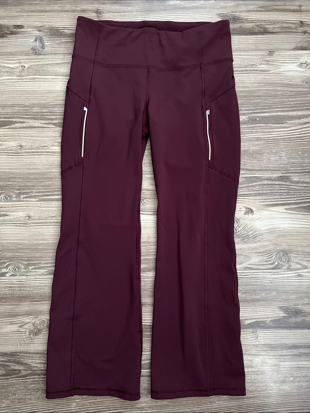 Athleta Ranier Bootcut Pant in Spiced Cabernet Size Large